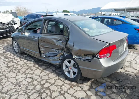 2008 Honda Civic Lx z USA, uszkodzony, nr VIN 2HGFA16518H345501